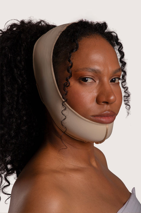 Mentonera con Correa (FA01)